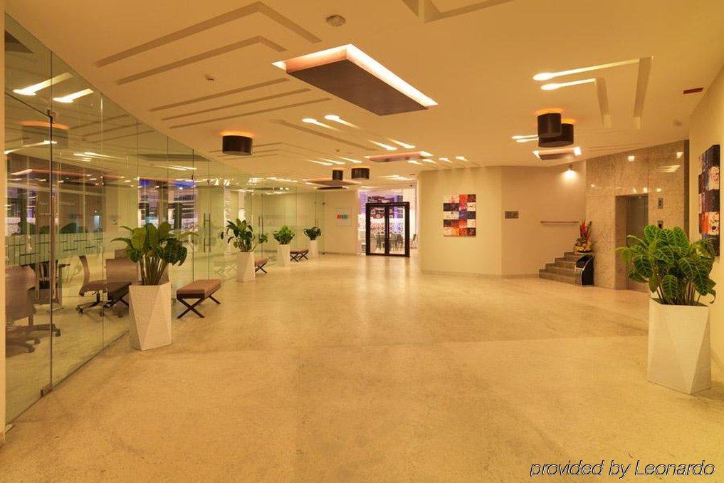 24 Tech Hotel Bangalore Eksteriør billede