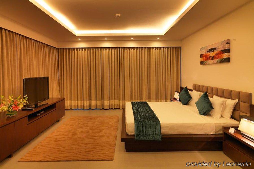 24 Tech Hotel Bangalore Eksteriør billede