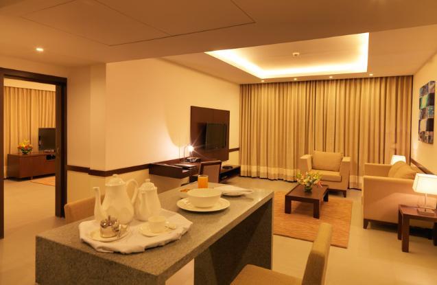 24 Tech Hotel Bangalore Eksteriør billede