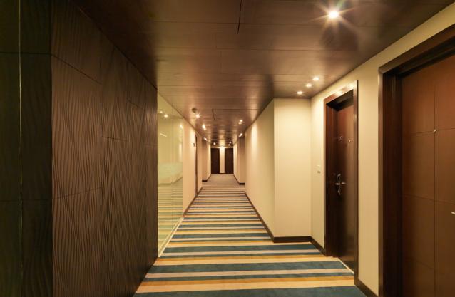 24 Tech Hotel Bangalore Eksteriør billede